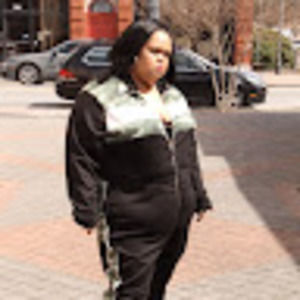 Meet your Posher, Dara